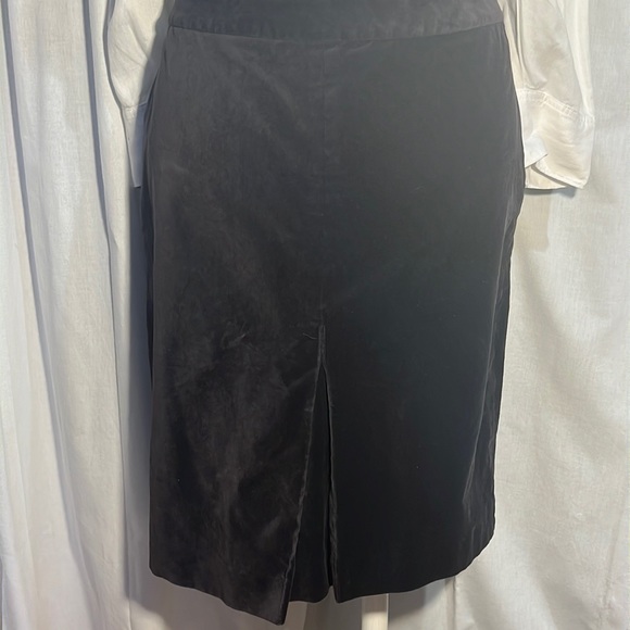 Boden grey velvet skirt with box pleat front-stretch cotton